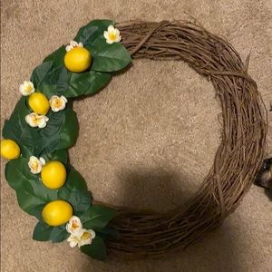 Lemon wreath